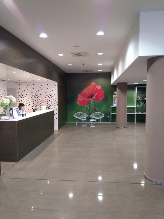 Sercotel Hola Tafalla Exterior foto